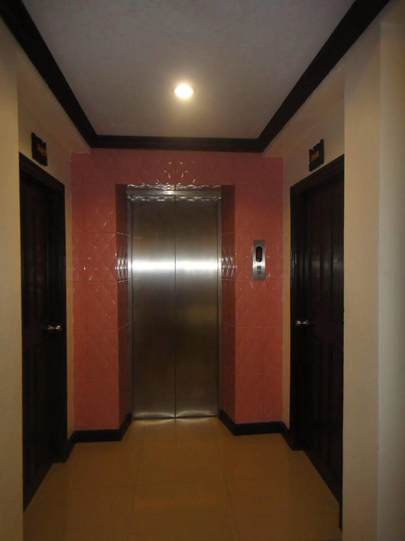 Safe House Hostel Patong Ngoại thất bức ảnh