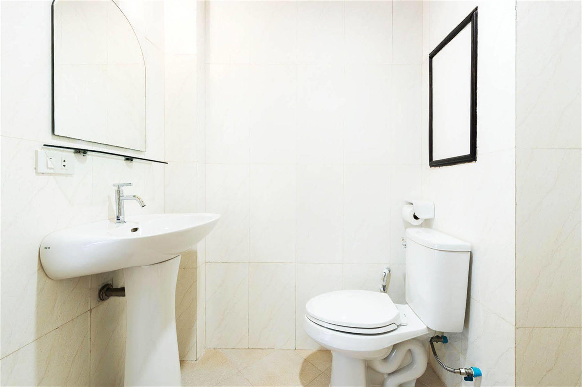 Safe House Hostel Patong Ngoại thất bức ảnh